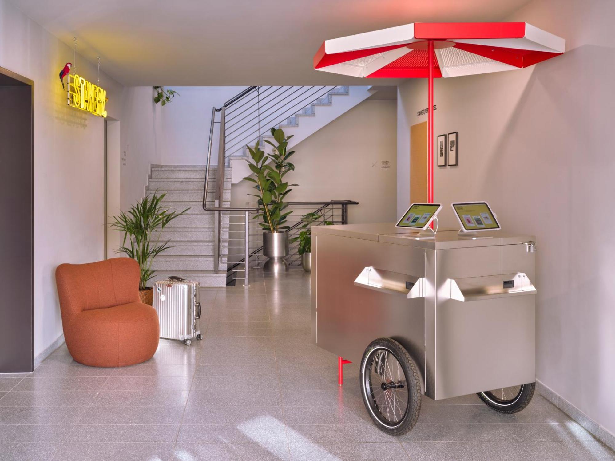 Stayery Cologne Suelz Luaran gambar