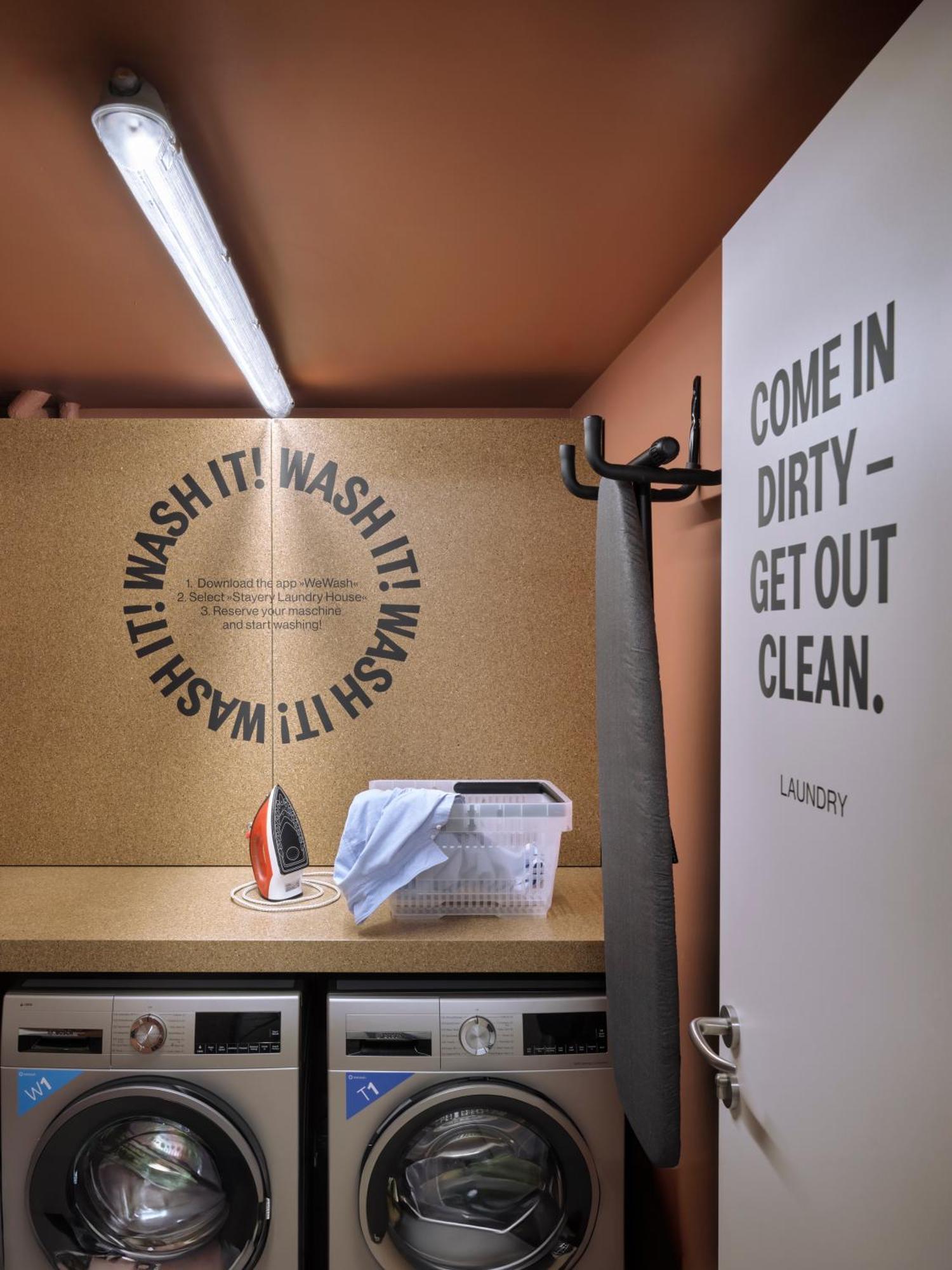 Stayery Cologne Suelz Luaran gambar